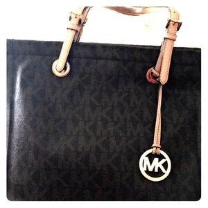 Michael Kors purse
